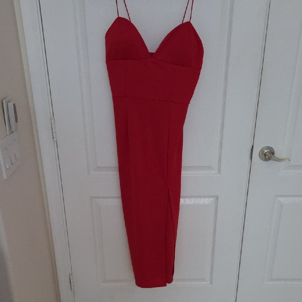 Elegant Red Spaghetti Strap Dress